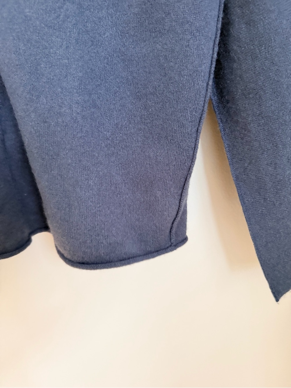 Vince Frayed V-Neck Long Sleeve Sweater - Navy - Picture 5 of 7